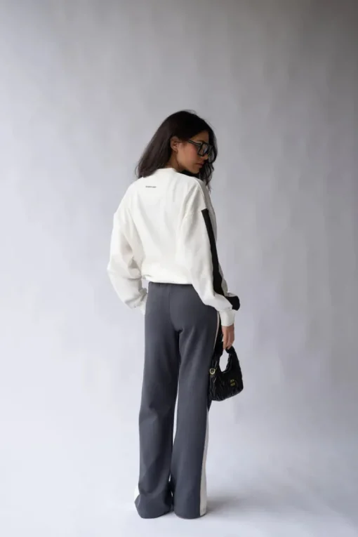 Elysian Collective ARAMINTA JAMES - TOKYO SWEATSHIRT (WARM WHITE)