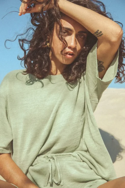 Arcaa MOVEMENT - HUGO T-SHIRT (SAGE)