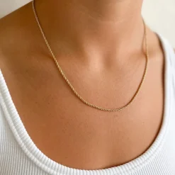 Women Arms Of Eve - Izi Gold Necklace