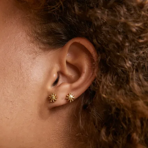 Women Arms Of Eve - MAGNOLIA GOLD STUDS