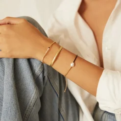 Women Arms Of Eve - STEVIE GOLD CUFF BRACELET