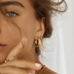 Women Arms Of Eve - TILLY GOLD HOOP EARRINGS