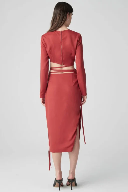 Women Atoir X Lara Worthington - 001 Top (Brick Red)