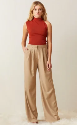 Bec and Bridge BEC & BRIDGE - Twist Knit Top (Rust)