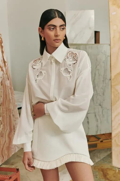 Clea - AINSLEY EMBROIDERED SHIRT (OFF-WHITE)