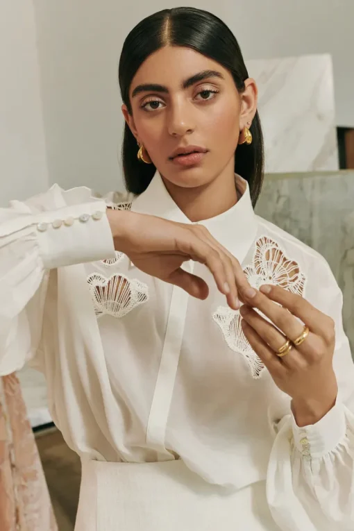 Clea - AINSLEY EMBROIDERED SHIRT (OFF-WHITE)