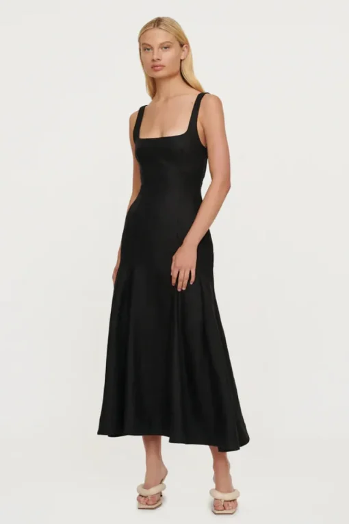 Clea - Charlee Pleat Dress (Black)