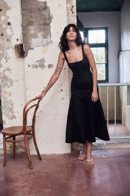Clea - Charlee Pleat Dress (Black)