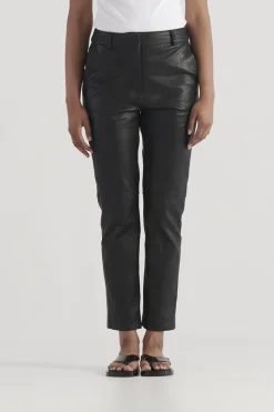 Elka Collective - Iris Pant (Black)
