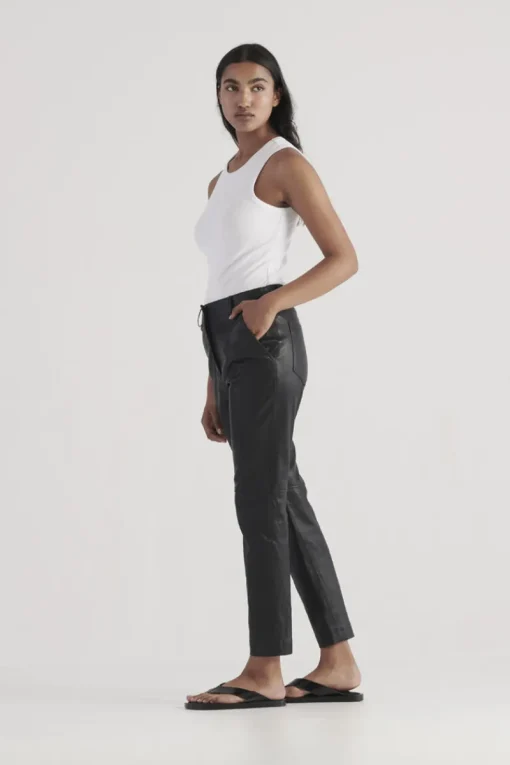 Elka Collective - Iris Pant (Black)