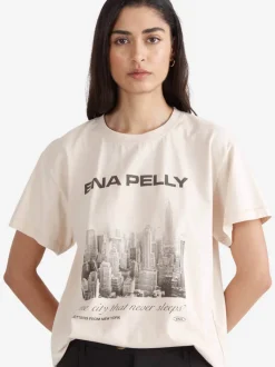 Ena Pelly - LETTERS FROM NEW YORK OVERSIZED TEE (PARCHMENT)