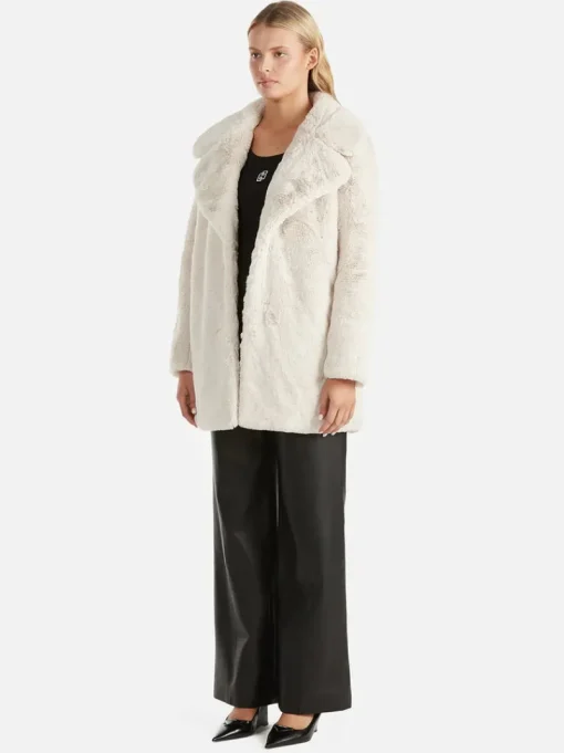 Ena Pelly - MINIMALIST FAUX FUR JACKET (BONE)