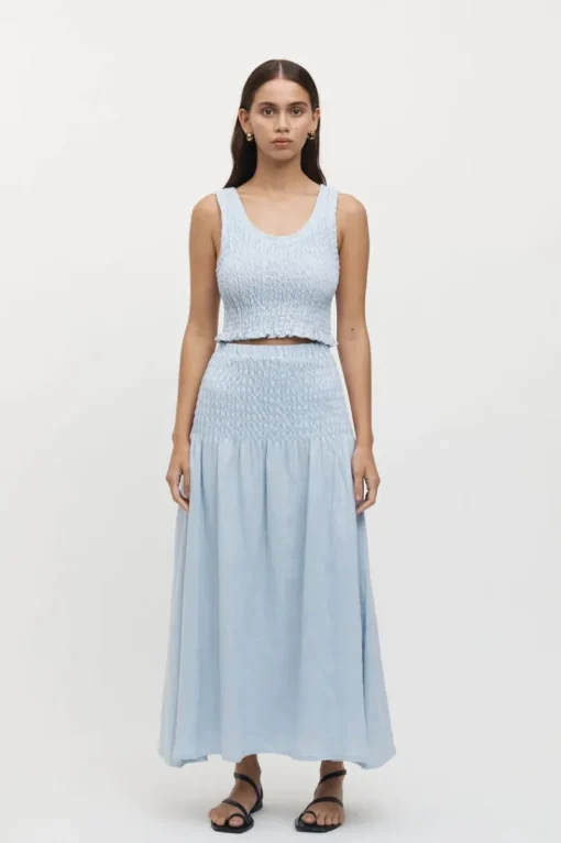 Women Friend of Audrey - Eze Shirred Linen Midi Crop Top (Sky)