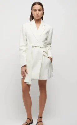 Friend of Audrey - HAYWORTH BLANKET STITCH LINEN SHORTS (WHITE)