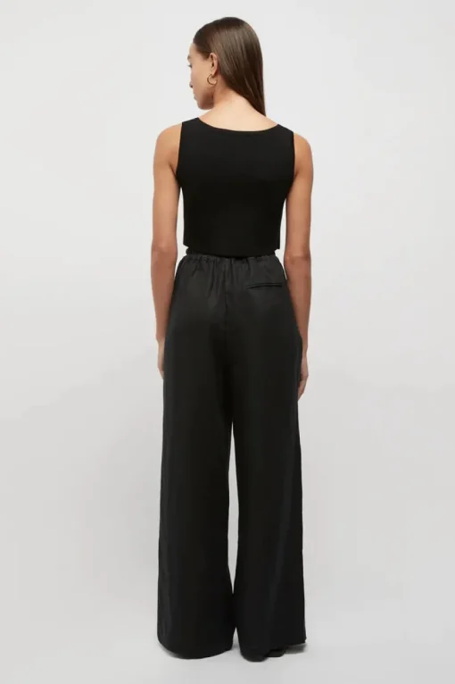 Friend of Audrey - SUN KISSED CREPE KNIT TOP (BLACK)