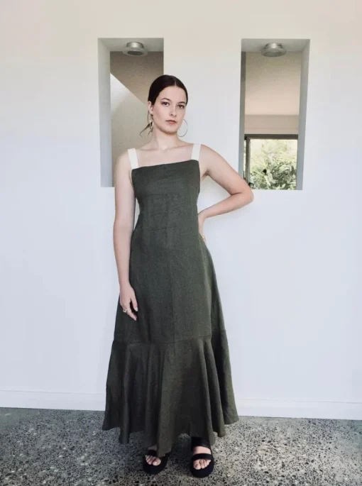 Hattie The Label - Fluted Maxi Dress (BLACK)