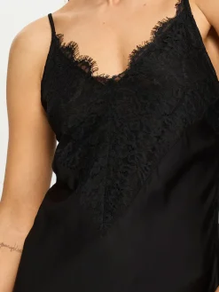 Kivari - AMANDA MAXI DRESS (BLACK)