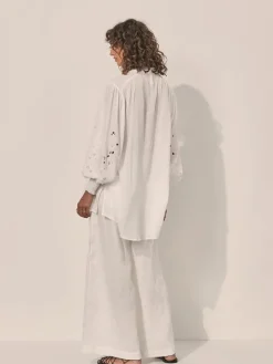 Kivari - Amber Embroidered Tunic (White)
