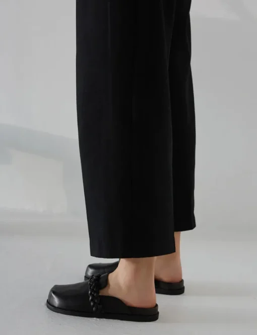Women La Tribe - Aria Braided Clog (Black)