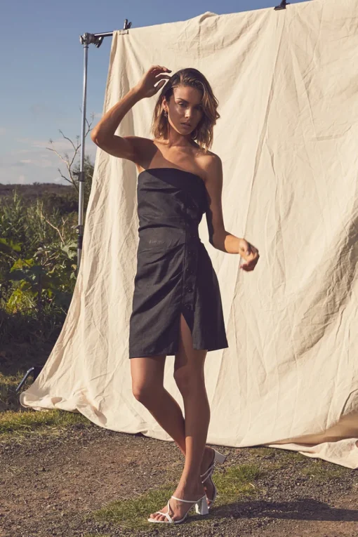 Lune Resort - Tiari Strapless Dress (Black)