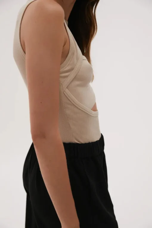Misha Urban - BRIGHTON TANK (LATTE BEIGE)