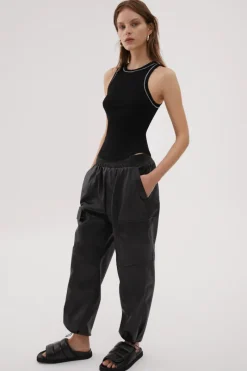 Misha Urban - EILIAN JOGGER