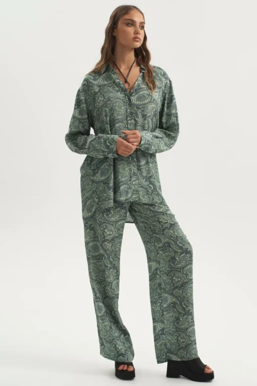 Women Ownley - Samson Oversize Shirt (Paisley)