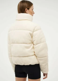 Women PE Nation - FORTUNE SHERPA JACKET (WHISPER WHITE)