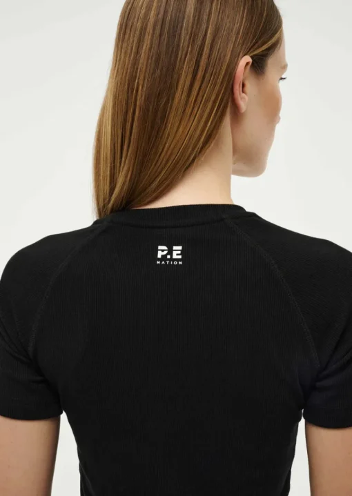 Women PE Nation - FREEPLAY SHORT SLEEVE RIB TEE (BLACK)