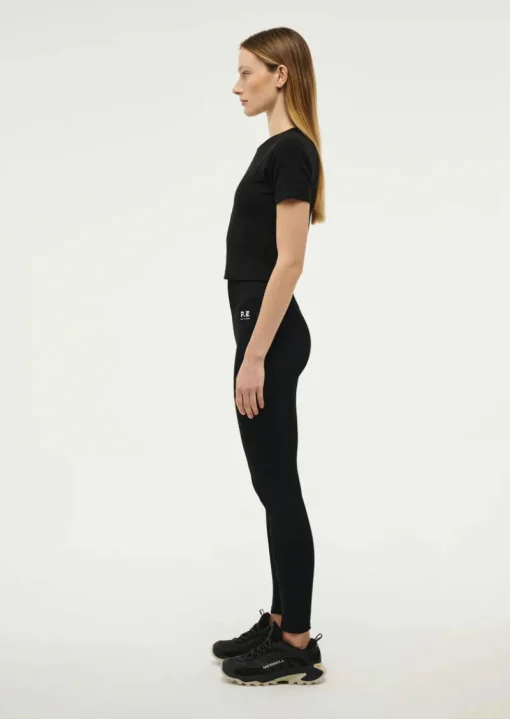 Women PE Nation - FREEPLAY SHORT SLEEVE RIB TEE (BLACK)