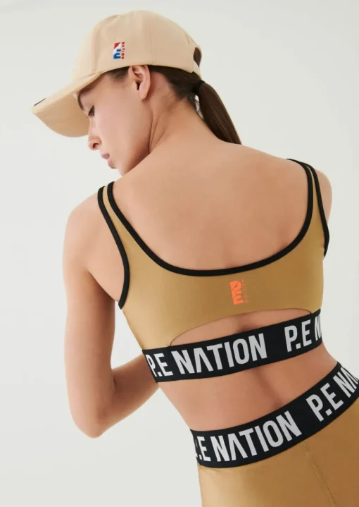 Women PE Nation - Goal Side Sports Bra (Tannin/Brown Mid)