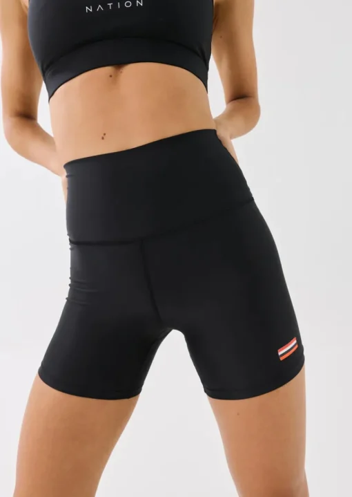 Women PE Nation - PERSEVERANCE SHORT IN BLACK