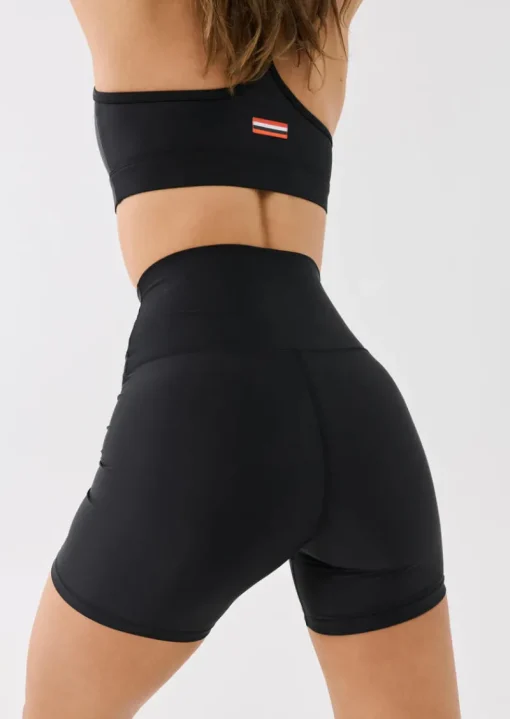Women PE Nation - PERSEVERANCE SHORT IN BLACK