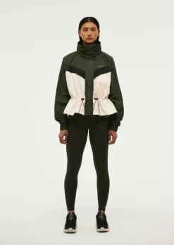 Women PE Nation - SHELTER JACKET (FOREST NIGHT)
