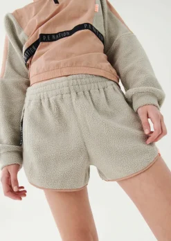 Women PE Nation - Static Short (Silver)
