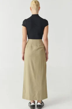 RAEF The Label - LANEY PANELLED SHORT SLEEVE TOP (BLACK)