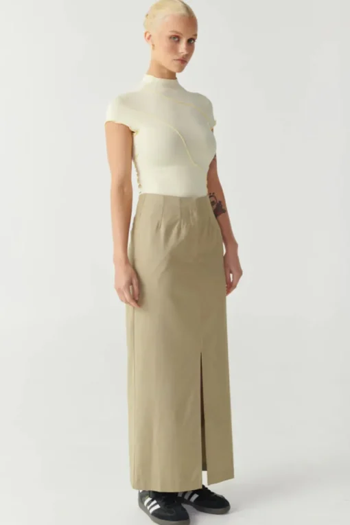 RAEF The Label - LANEY PANELLED SHORT SLEEVE TOP (BUTTER)