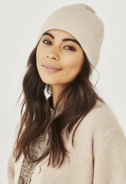 Women Remain - HARPER BEANIE (SAND)