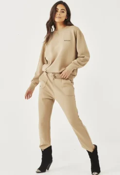 REMAIN - LOGO TRACKPANT (DESERT) FINAL SALE