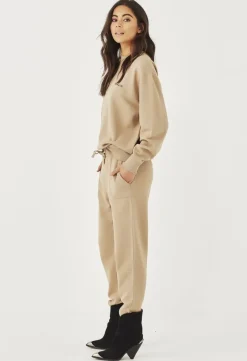 REMAIN - LOGO TRACKPANT (DESERT) FINAL SALE
