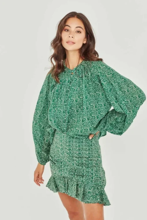Women Remain - Sienna Shirt (Hunter Green Paisley)