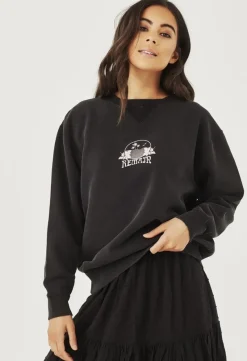 Women Remain - Vacation Crew (Aged Black) FINAL SALE
