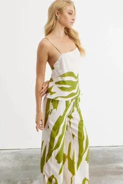 Women Sovere Studio SOVERE / STUDIO - MOTION MULTI STYLE CAMI (CHALK / GREEN)