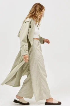 Sovere Studio SOVERE / STUDIO - Agency Trenchcoat (Melon)