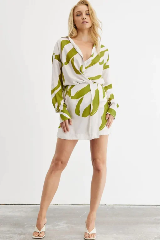 Women Sovere Studio SOVERE / STUDIO - MOTION MINI SKIRT (CHALK / GREEN)
