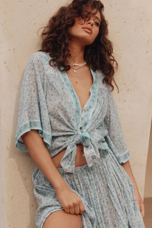 Women Spell AND THE GYPSY COLLECTIVE - LITTLE BIRD FLUTTER SLEEVE BLOUSE (SKY)