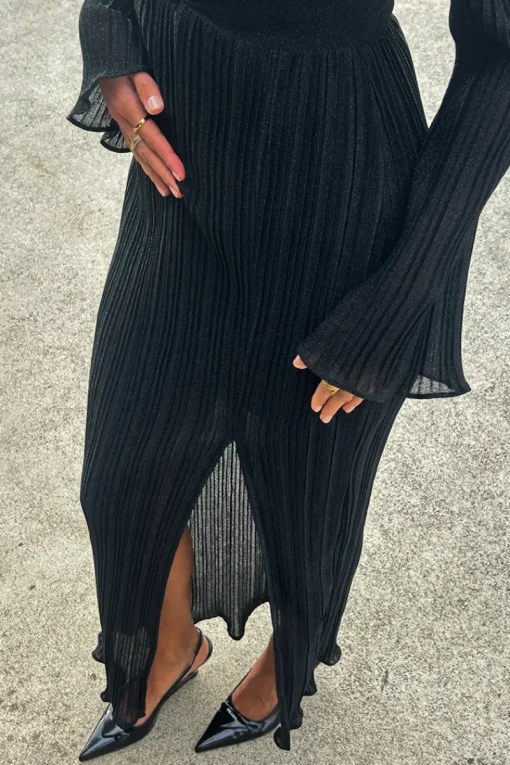 Suboo - CRYSTAL V NECK MAXI DRESS (BLACK)
