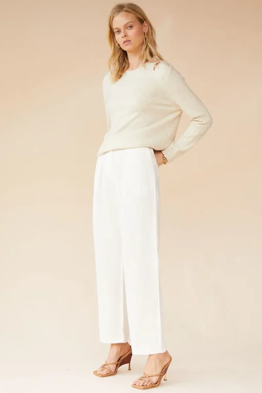 Suboo - Ella V Back Sweater (Oatmeal)
