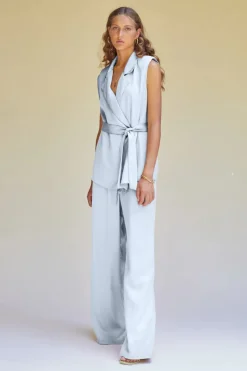 Women Suboo - Kari Sleeveless Soft Blazer (Pale Blue)