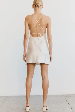 Third Form - Crush Bias Cowl Mini Slip (Cream)